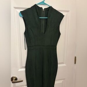 Elegant Green Sleeveless Dress